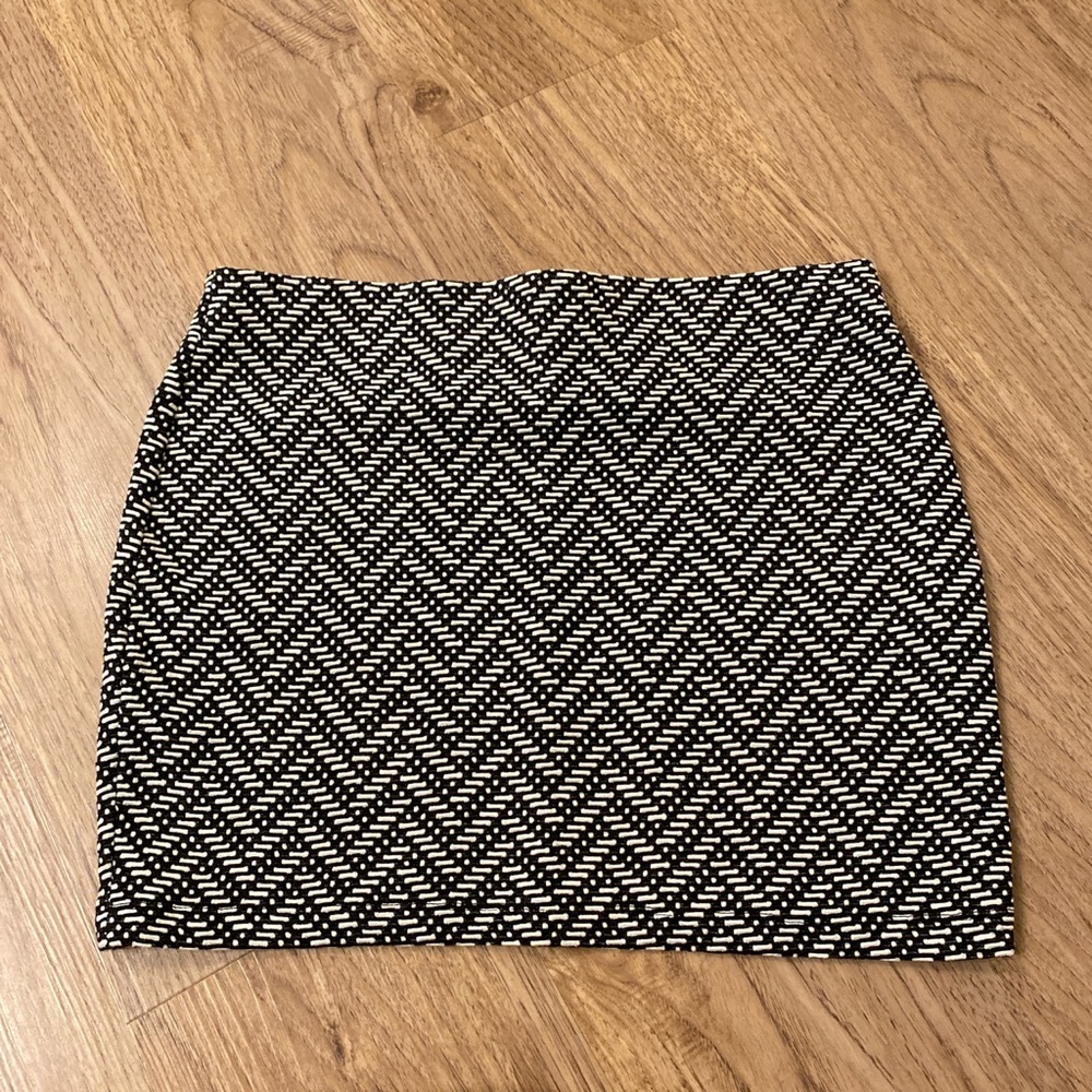 ZARA MINI SKIRT